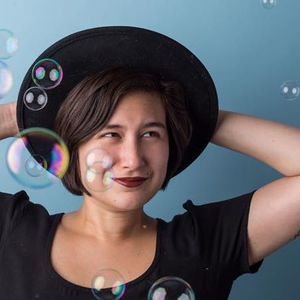 Meet your Posher, Christina